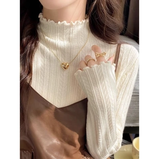 白色半高领毛衣针织打底衫女秋冬季内搭2025新款高级感木耳边上衣