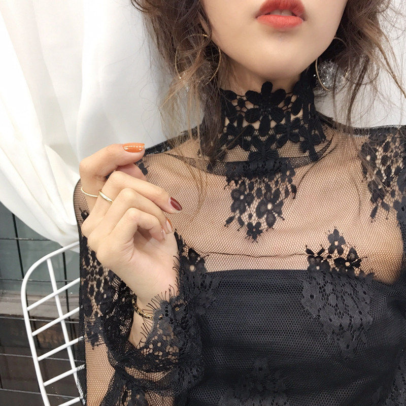 秋冬季2025新款花边蕾丝打底衫女ins韩版薄款长袖内搭网纱上衣潮