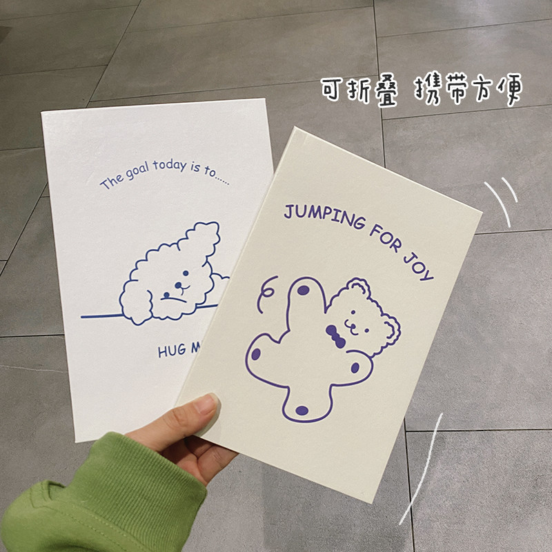 귀여운 INS 스타일 거울 화장 거울 접이식 데스크탑 휴대용 휴대용 학생 기숙사 데스크탑 화장 거울 여성 소형