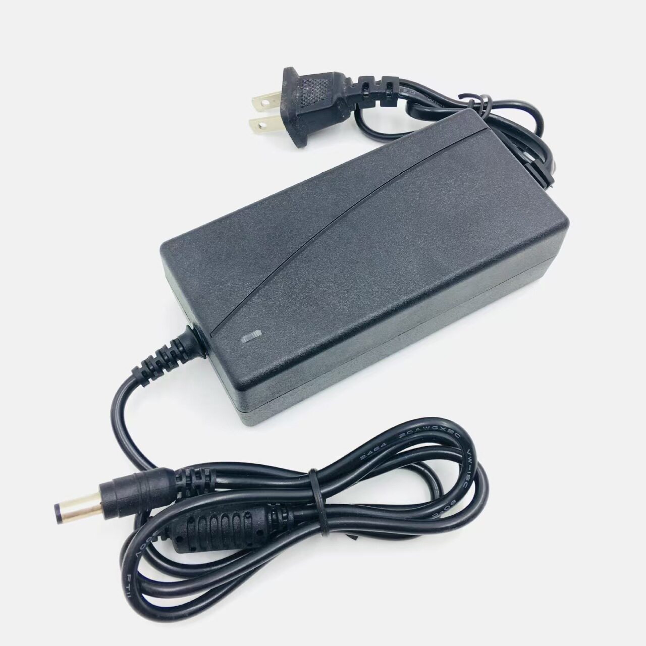 适用SANSUI山水智能K歌直播声卡音响K3音箱电源适配器13.5V3A插头