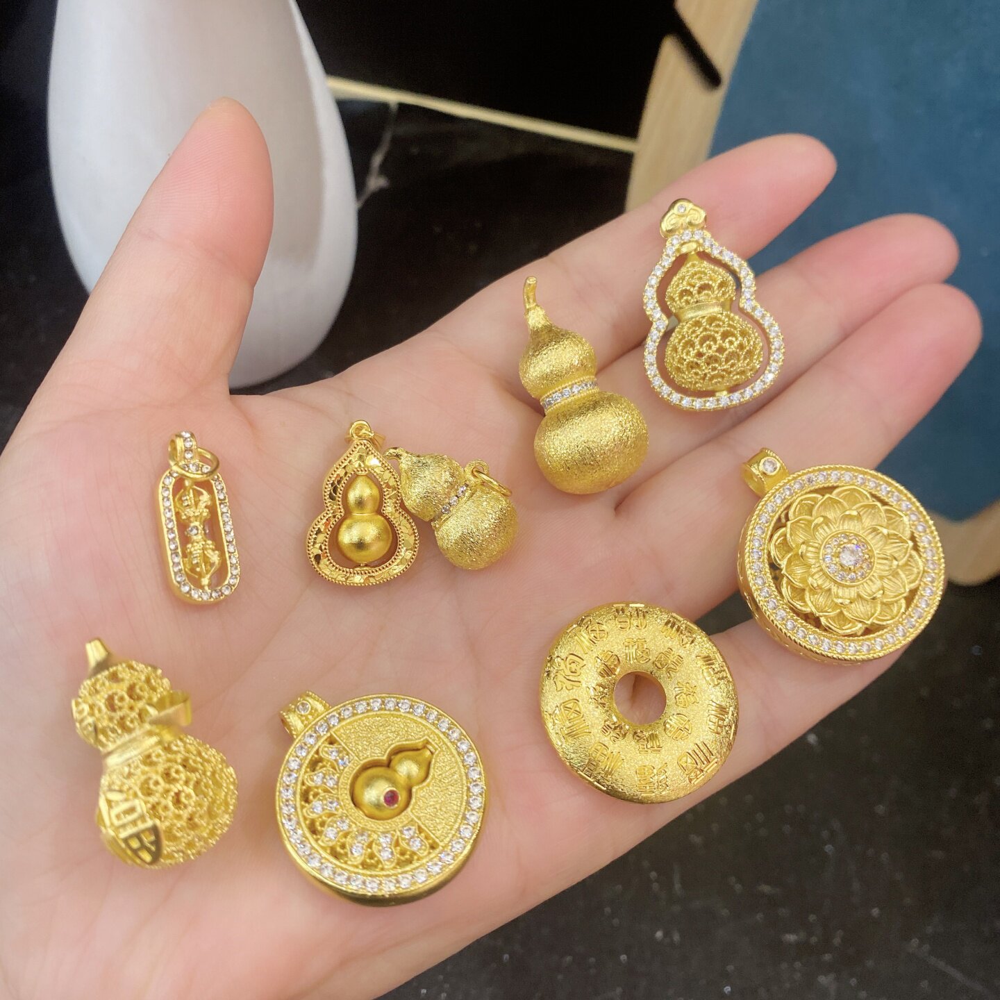 沙金饰品黄铜镀金过水不掉葫芦圆盘吊坠项链坠花丝圆盘金钢杵