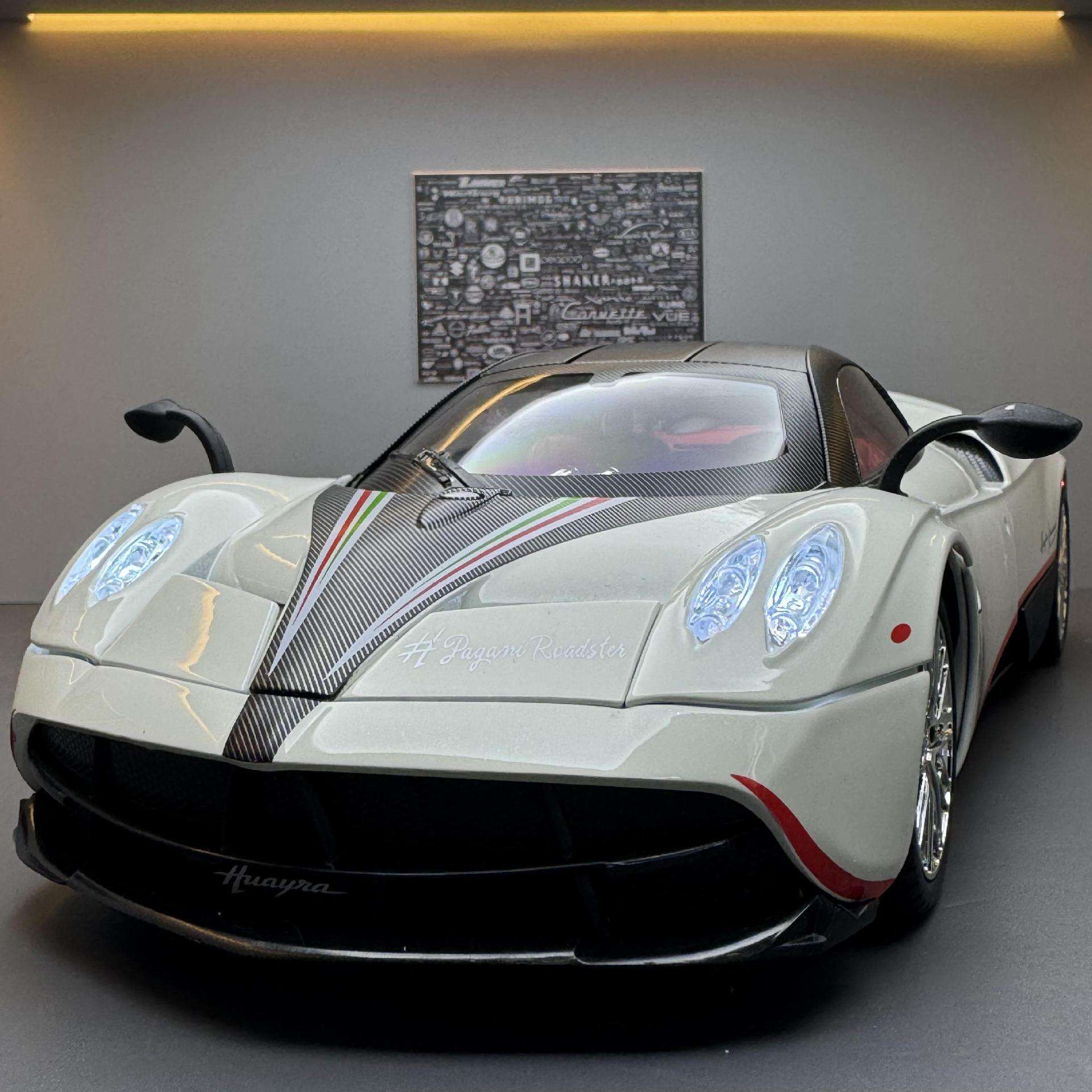 新款 车致合金车模1:18帕加尼跑车声光玩具车音乐模型摆件