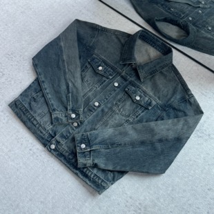 Y025 高品质水洗做旧脏染炒球雪花牛仔夹克短宽boxy男 KEBUSI