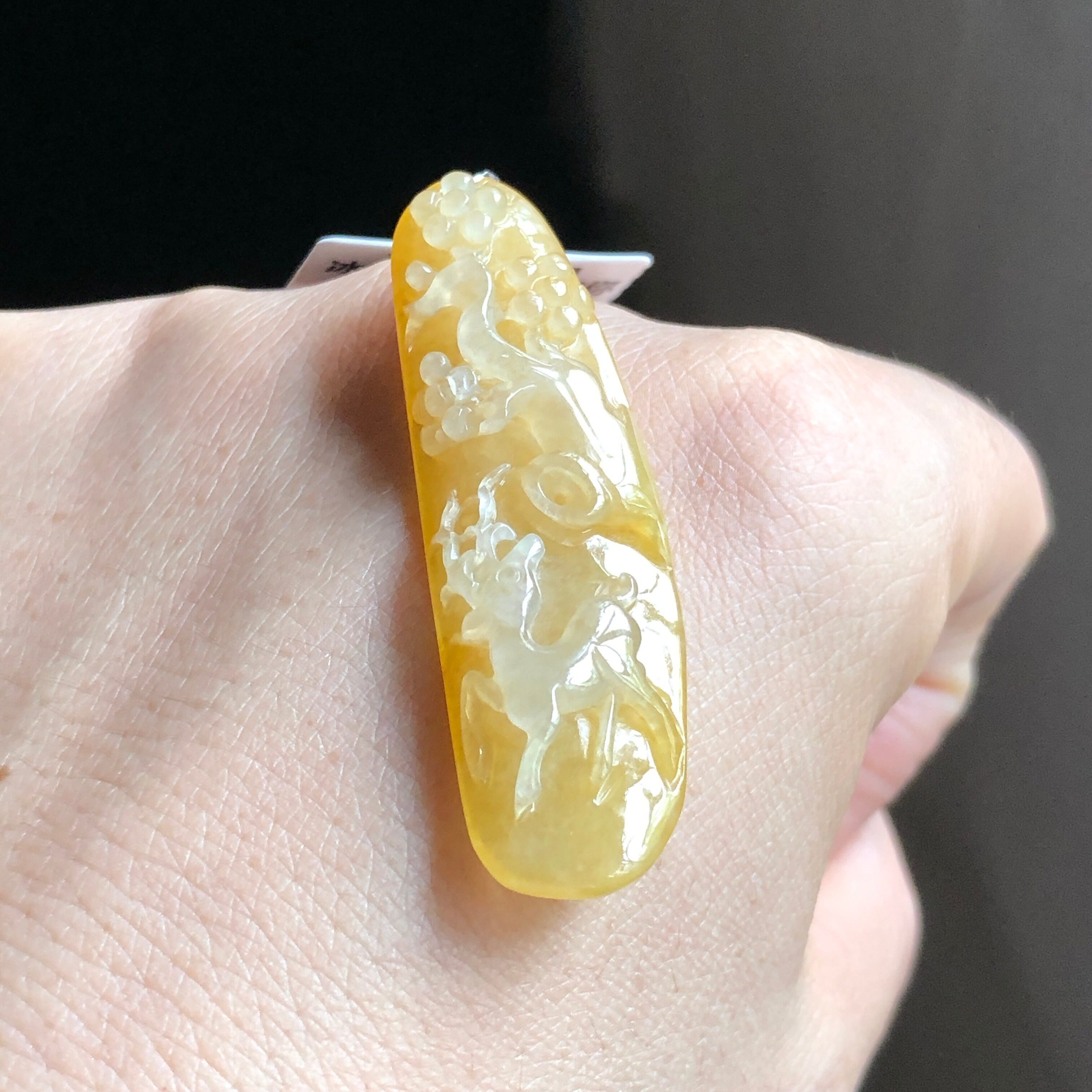 老坑冰润黄翡 冰糯种天然a货翡翠冰黄翡吊坠 一鹿有你挂件m226