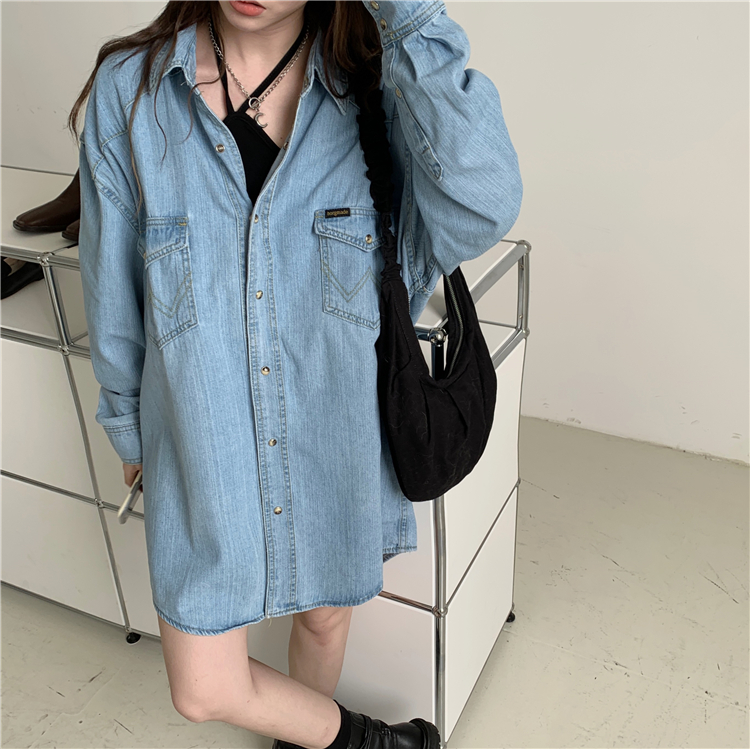 Real shot spring new loose medium and long shirt retro long sleeve denim button down shirt