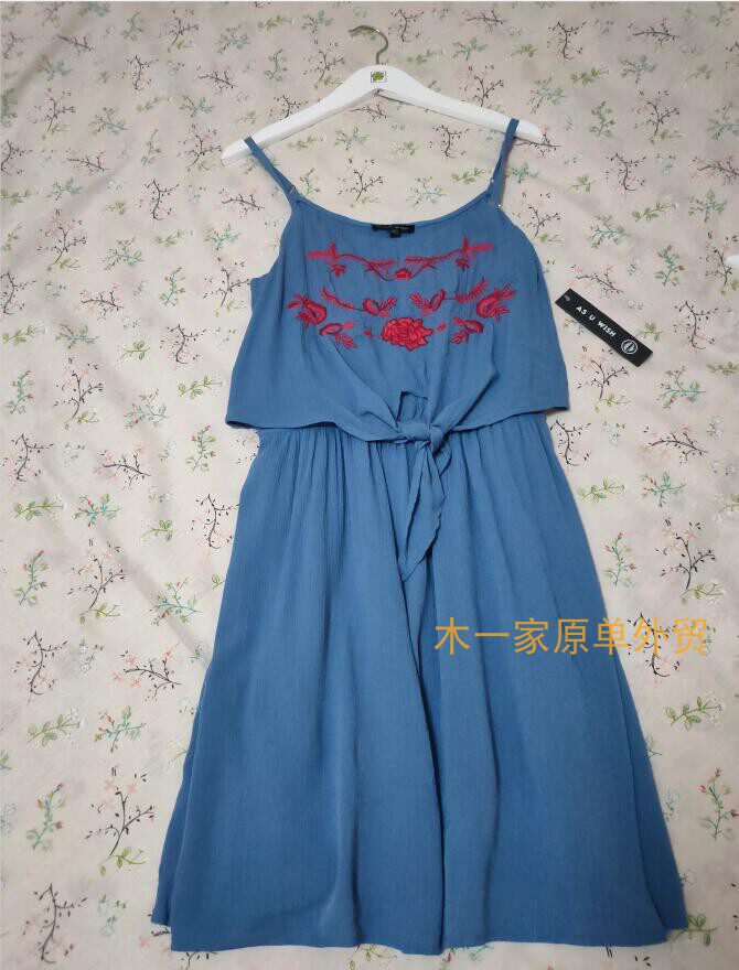 夏季女士套头收腰常规中腰圆领通勤纯色蓝色连衣裙