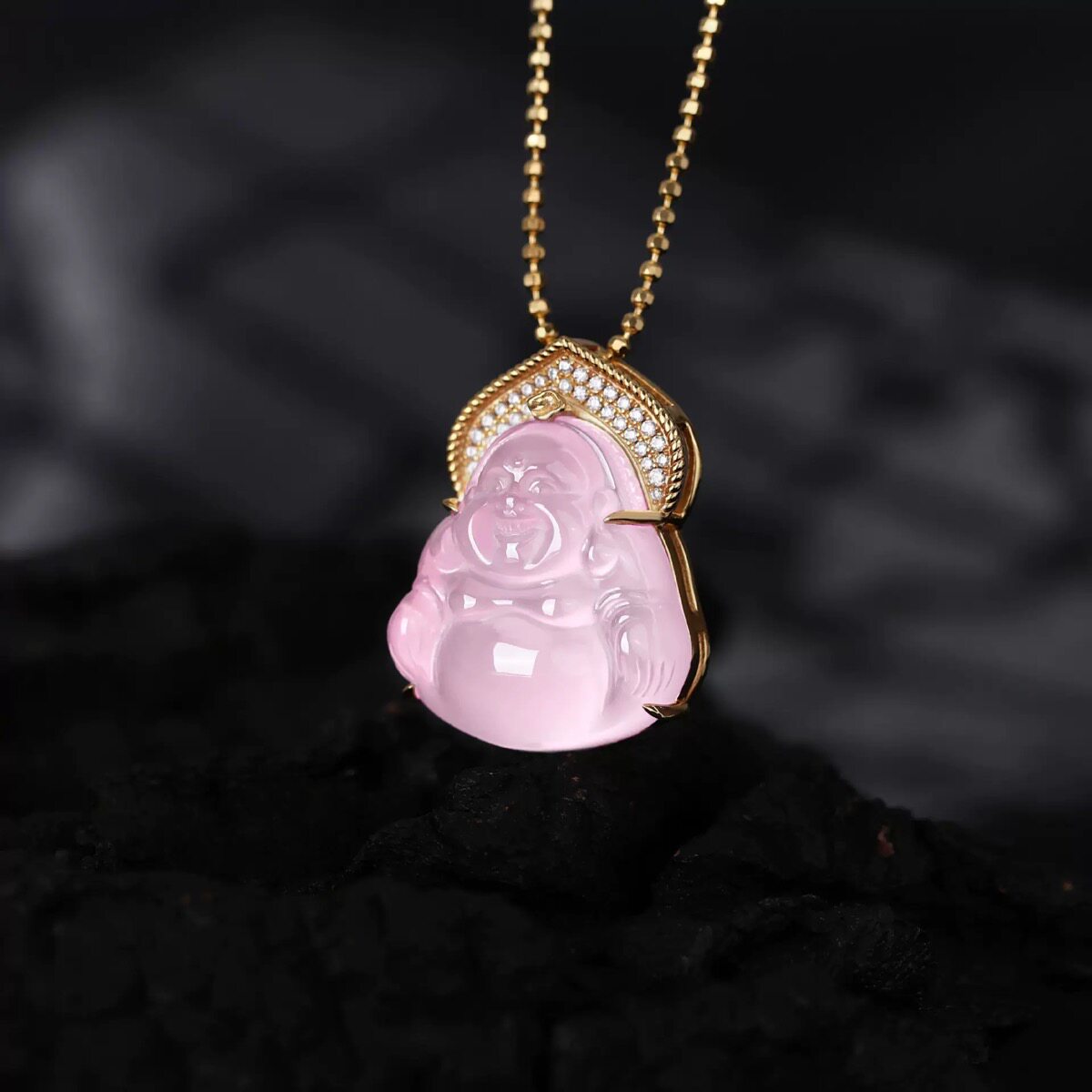 粉色玉髓佛公项链女新款水晶吊坠天然芙蓉石s925纯银镶嵌项链女款