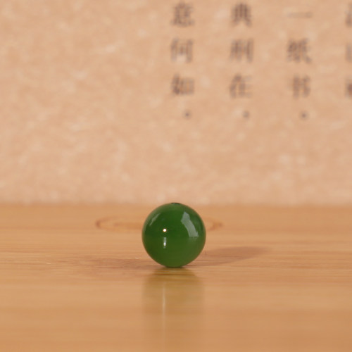 俄料碧玉圆珠精选单颗阳绿色精品
