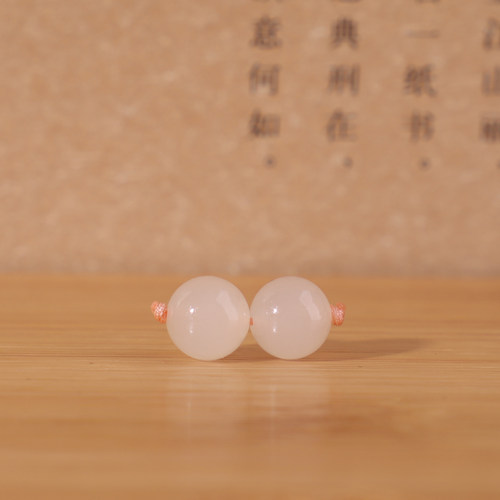 天然和田玉藕粉圆珠对珠精品冰底