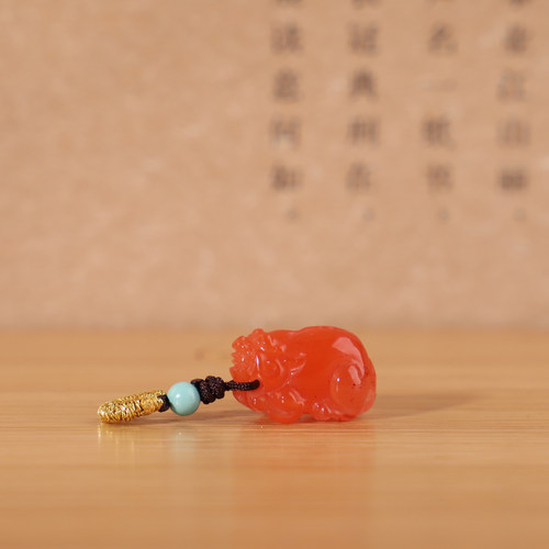 凉山南红樱桃红貔貅小滴溜小吊坠