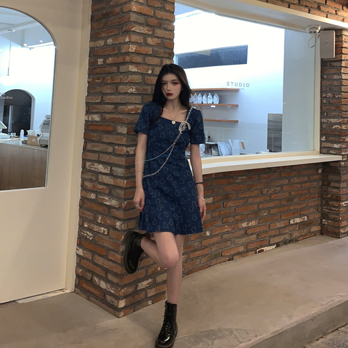 领秀网络服饰 LXWLFS814 整款下架