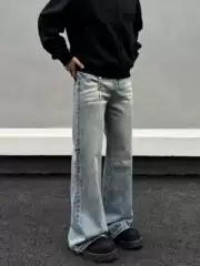American Retro Washed Light Blue Jeans for Men, Straight-Leg, Cleanfit, Slightly Flared Pants