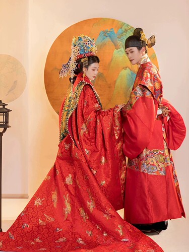 【出租】砚滨纱明制汉服狮子仿妆花圆领袍百花大衫男女婚服