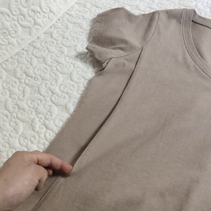 일본 싱글 여름 출산 반팔 탑 산후 얇은 모유 수유 반팔 V 넥 티셔츠