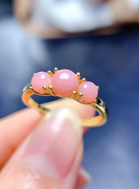 天然粉欧泊戒指主石尺寸：4×4mm+5×5mm精工925银镶嵌支持检测