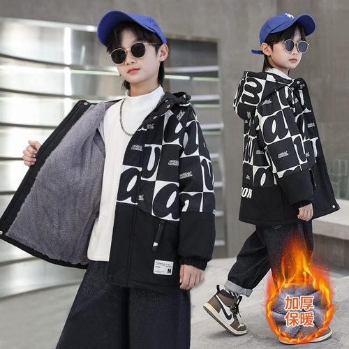 男童加绒冲锋衣秋装加厚