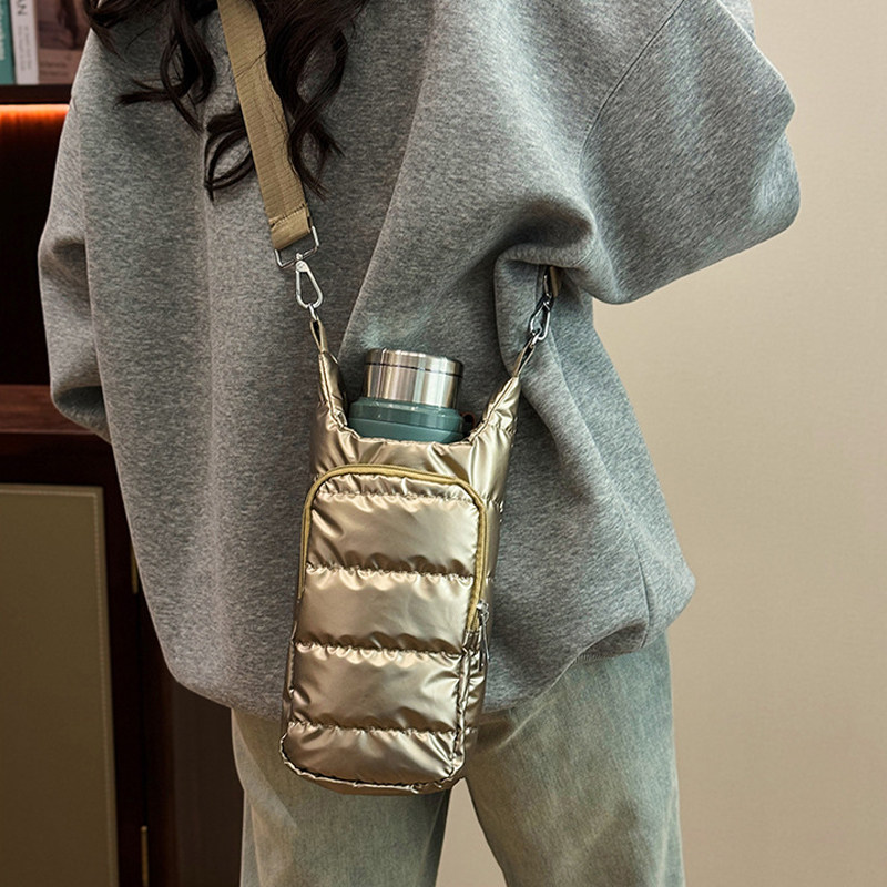 羽绒棉冬季爬山去东北旅行用的包