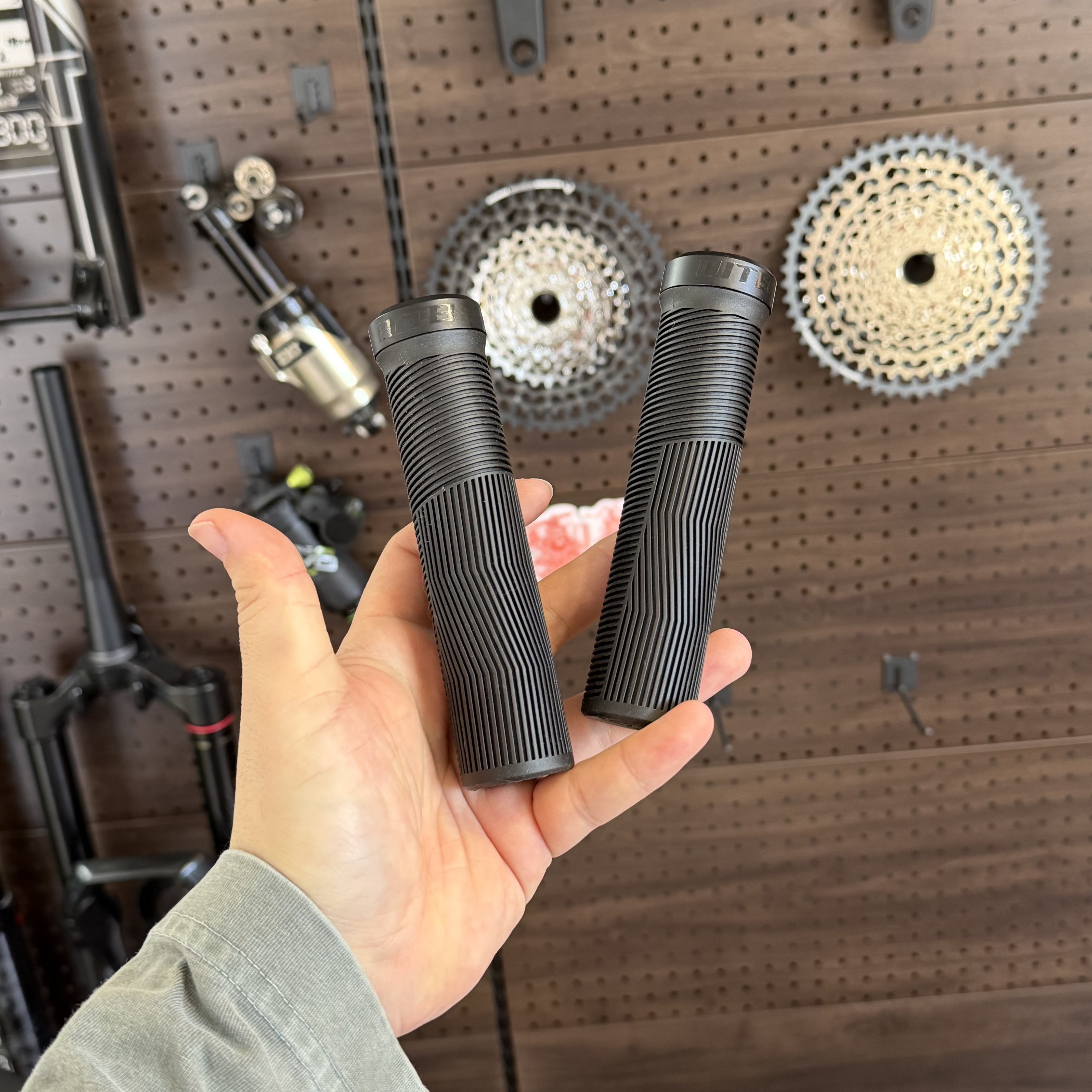 新款美国WTB变径单边锁死山地车把套