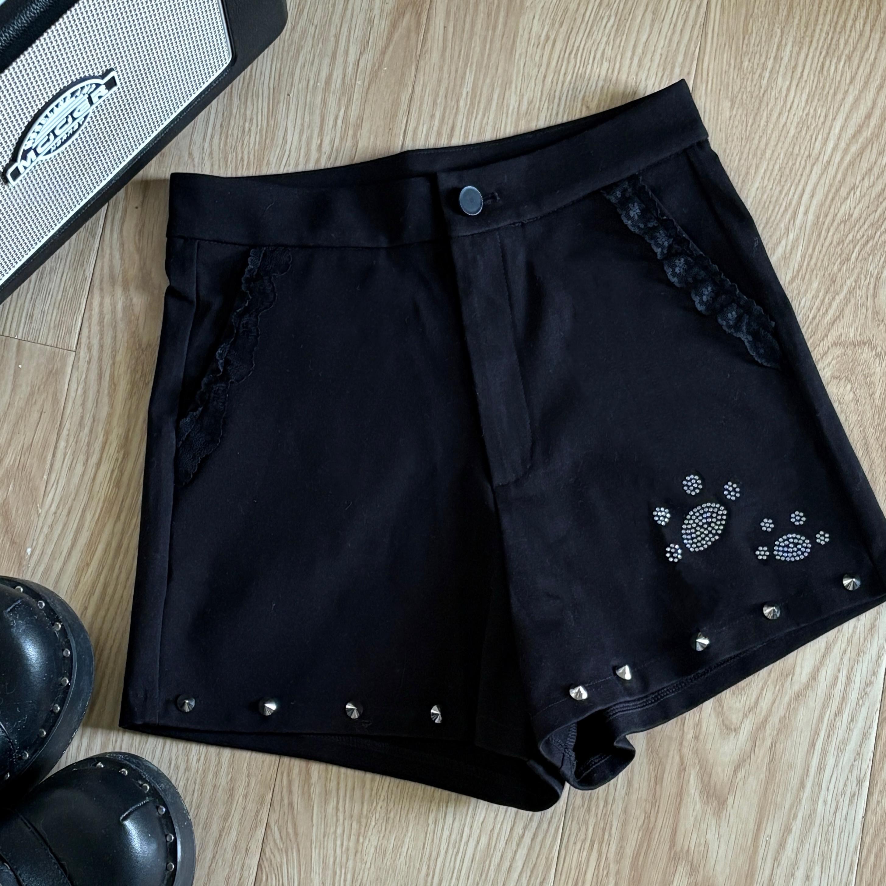 售罄！巨好搭小短裤烫钻铆钉蕾丝拼接亚文化宅萌短裤莓派派原创