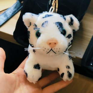 青海达瓦文创雪豹钥匙扣