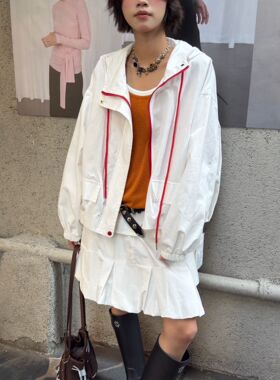 幕茄2026春季新款休闲撞色搭配女士连帽外套