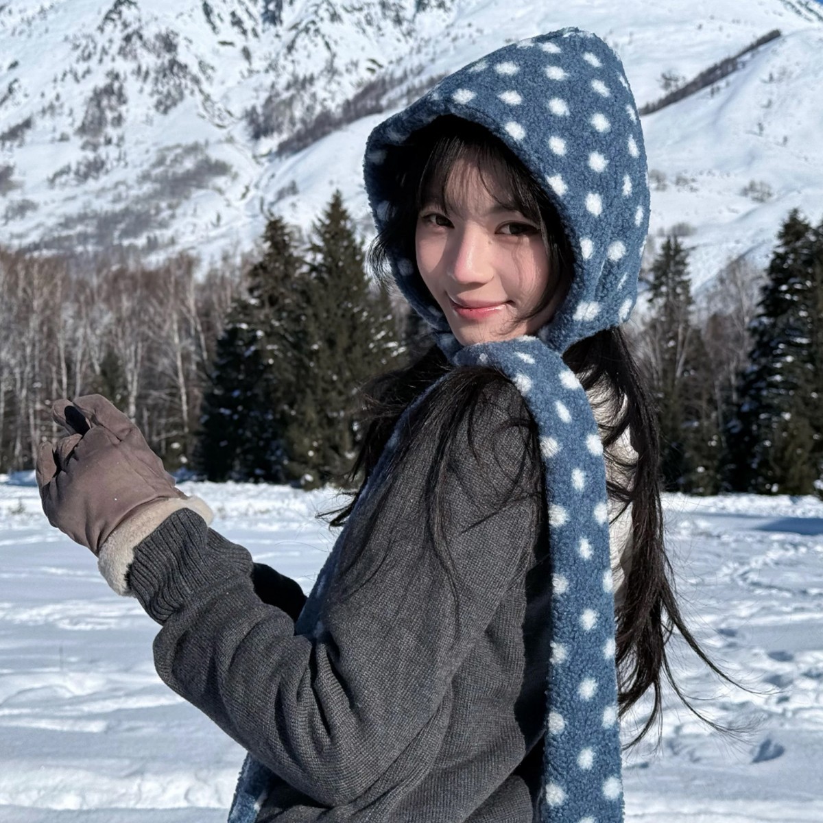 韩版毛绒可爱波点帽子围巾一体式秋冬保暖围脖护耳显脸小套头帽女