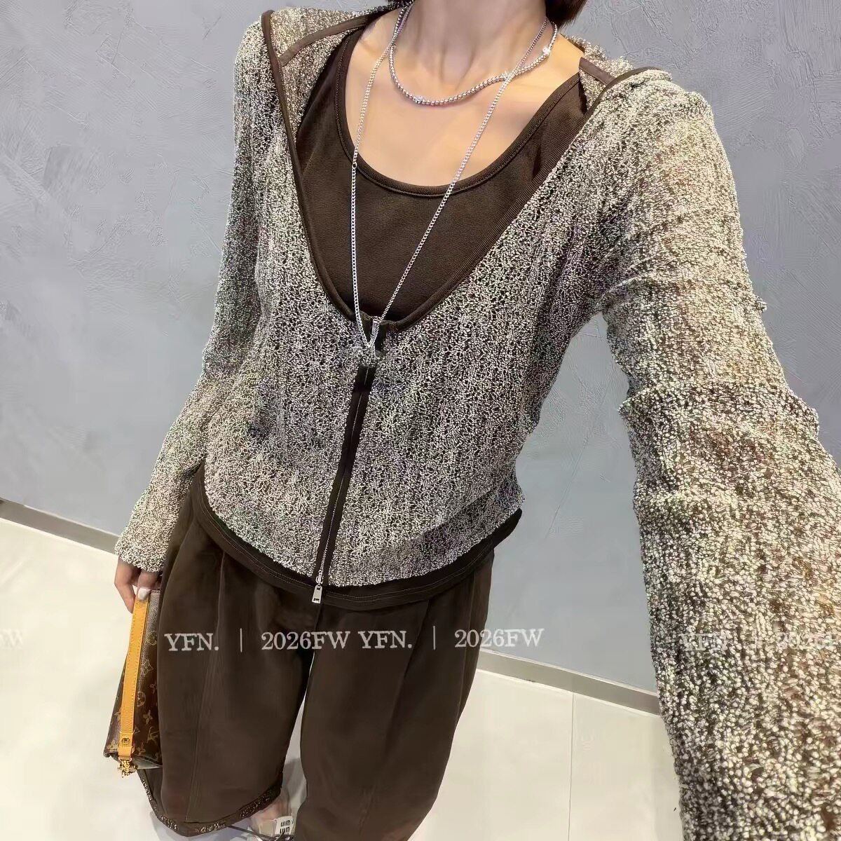 DT.Dong假两件连帽拉链针织衫