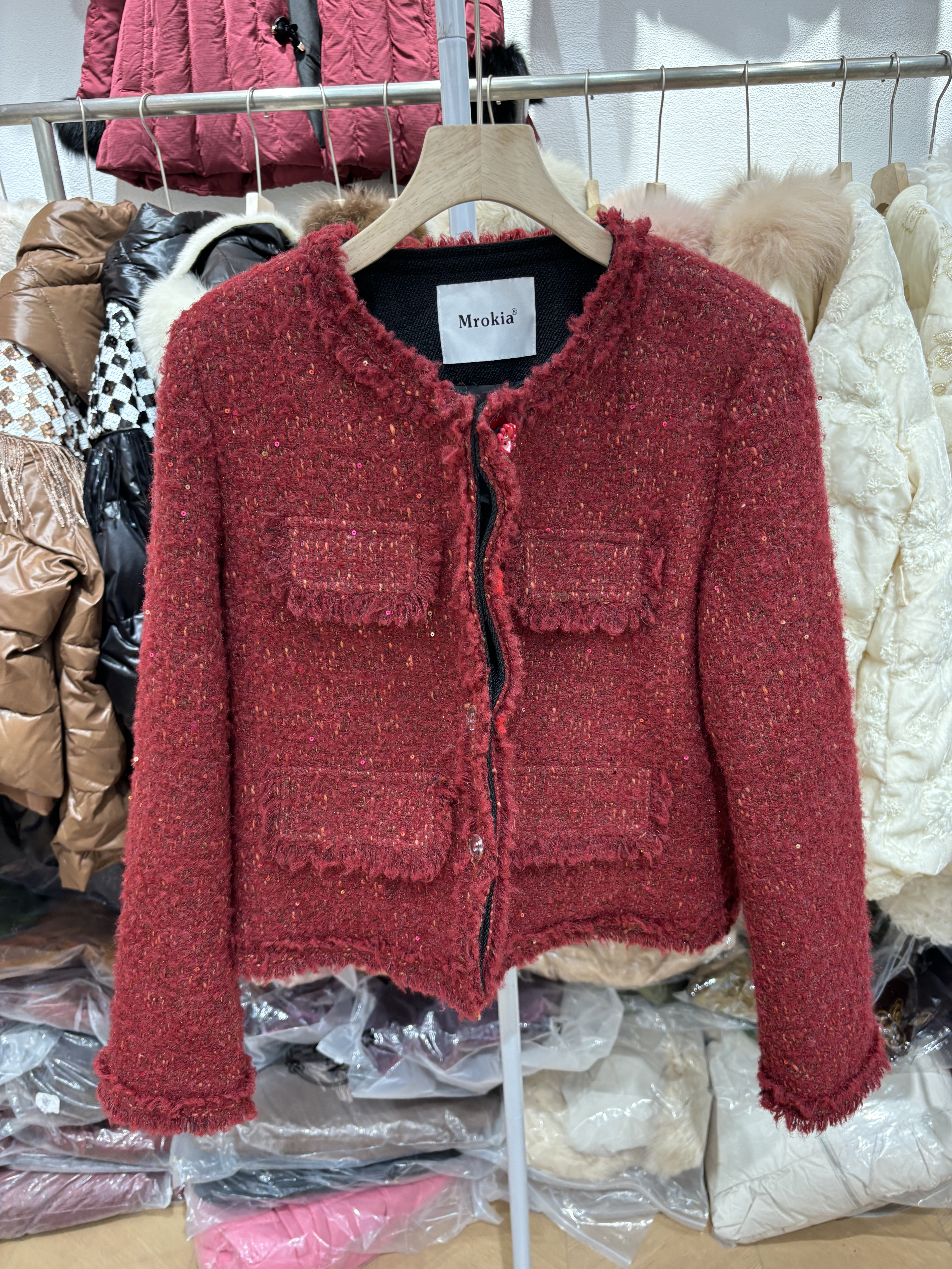 欧货2026春季新款小香风鸭绒羽绒服女高级感时尚洋气时髦西装外套