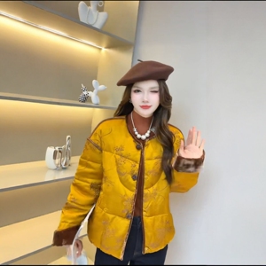 新中式圆领提花鹅绒羽绒服女款