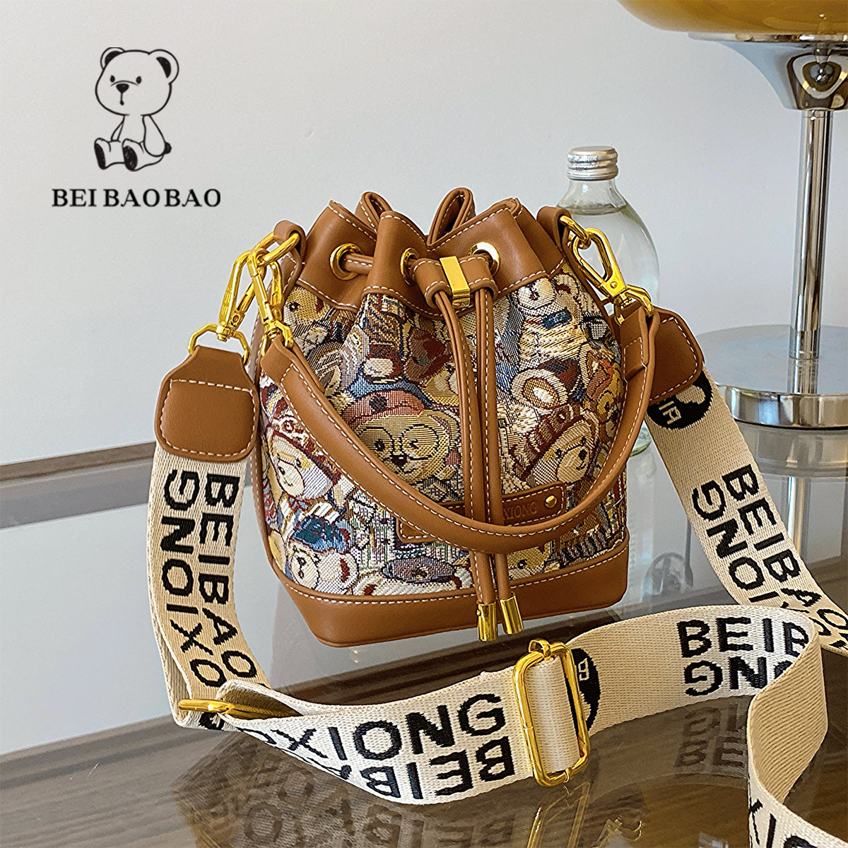 单肩斜挎包休闲外出旅游