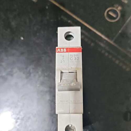 议价SJ201-C32空气开关，件，1P，32A，2