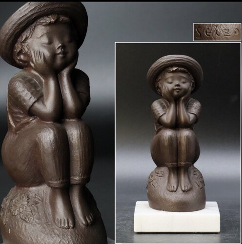 玉野势三作铜雕女孩，高19cm，重1.9kg，永远是纯粹和干净的