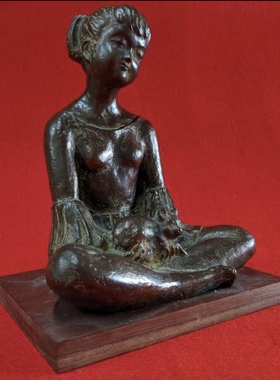 友沢正彦作品铜质抱猫的女孩，可收藏，重3.7公斤，本体寒13公分