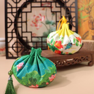 古风荷花香包香囊流苏织锦随身挂件汉服装饰空袋子diy香粉小福袋