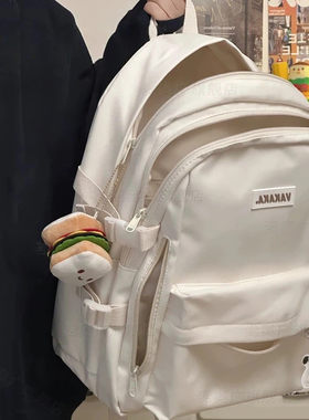 日本书包男女生初中学生大容量高颜值减负护脊轻便高中生双肩背包