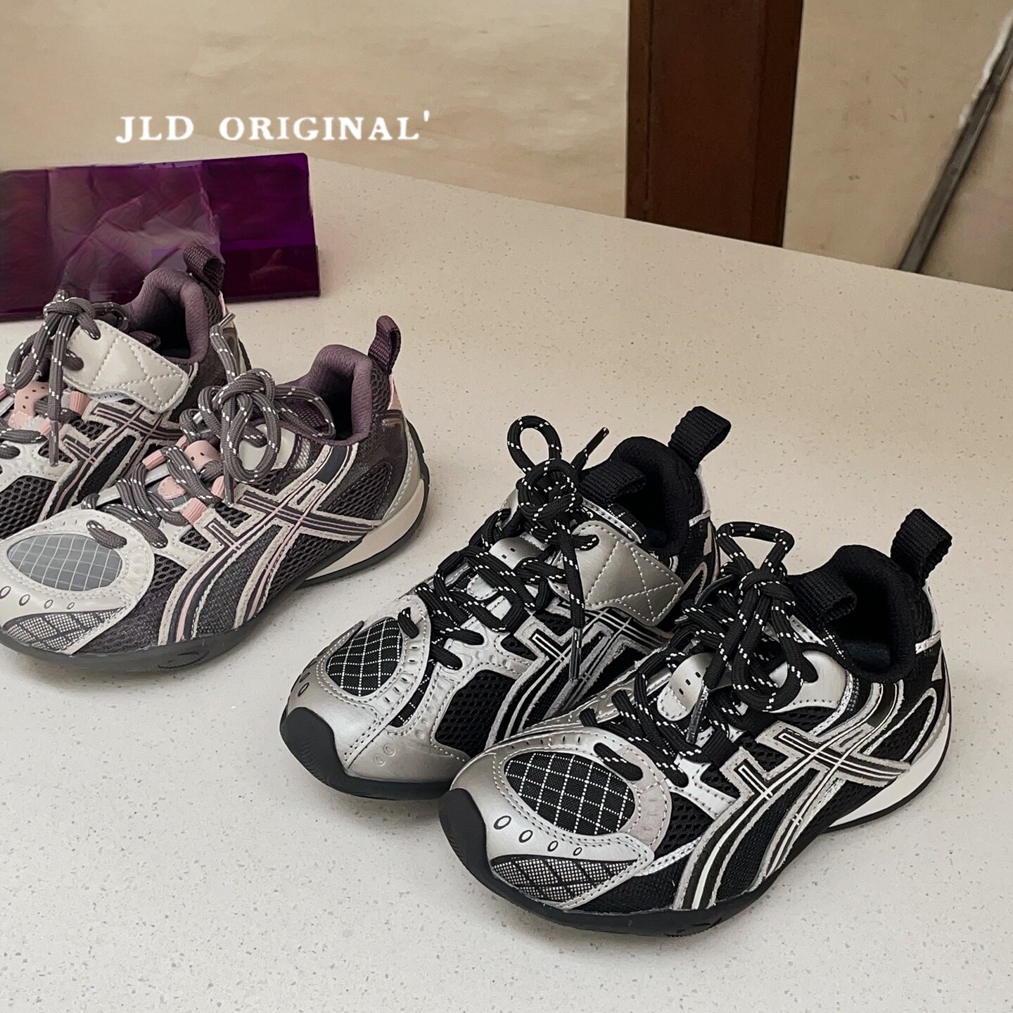 JLD&金乐迪金属扣潮休闲运动鞋子
