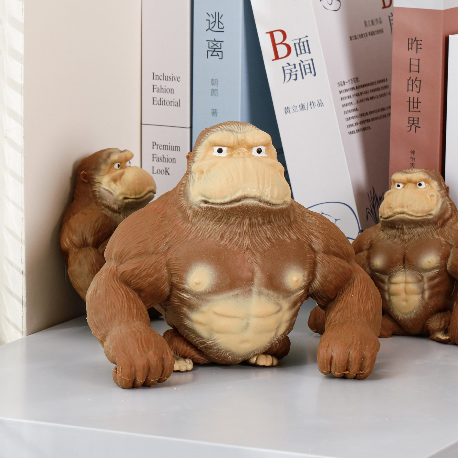 网红解压捏捏乐巨大号王总解压捏捏包大猩猩玩具发泄神器慢回弹