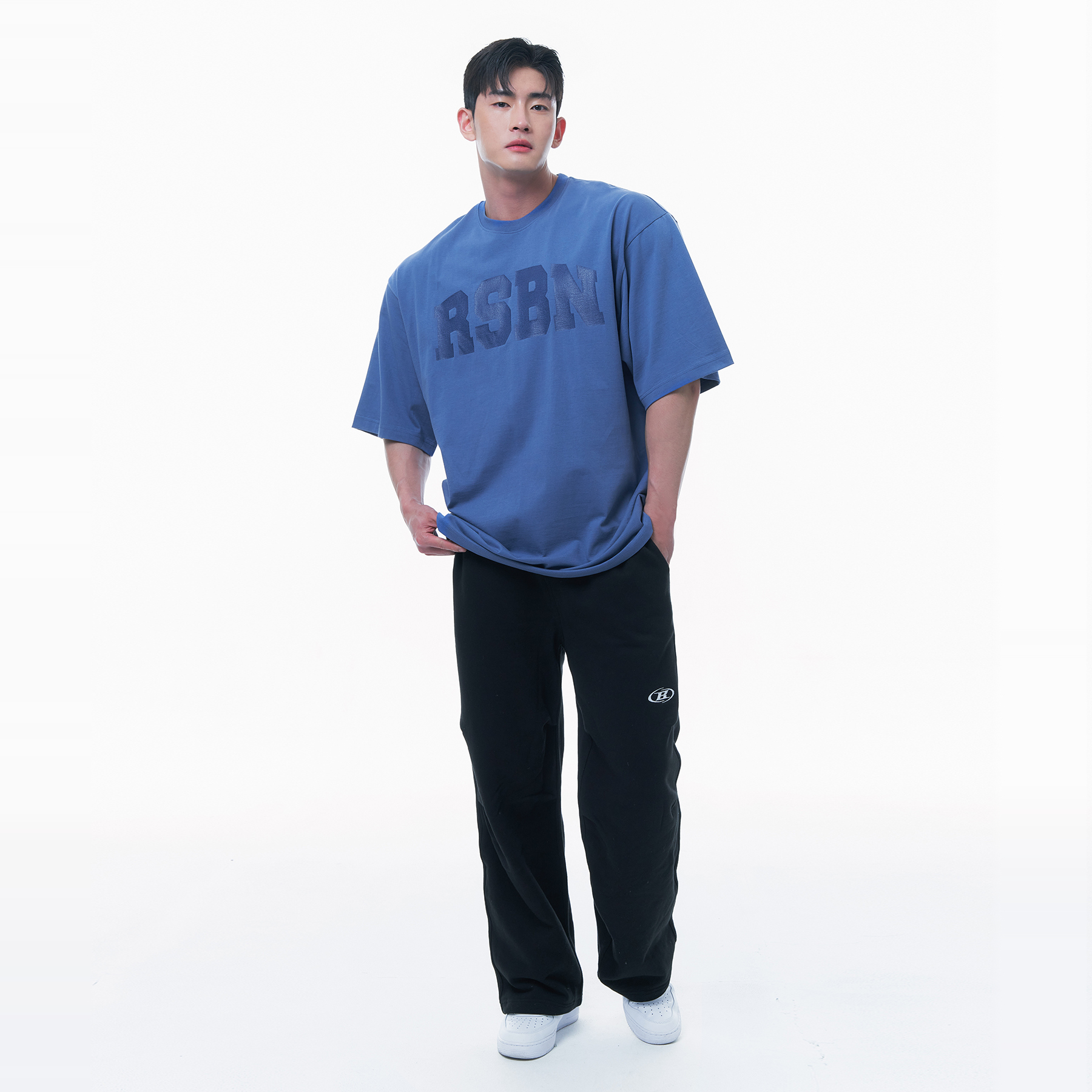 MURRAAER 圆领休闲透气薄款亲肤重工印花学生日常ins风美式男装短