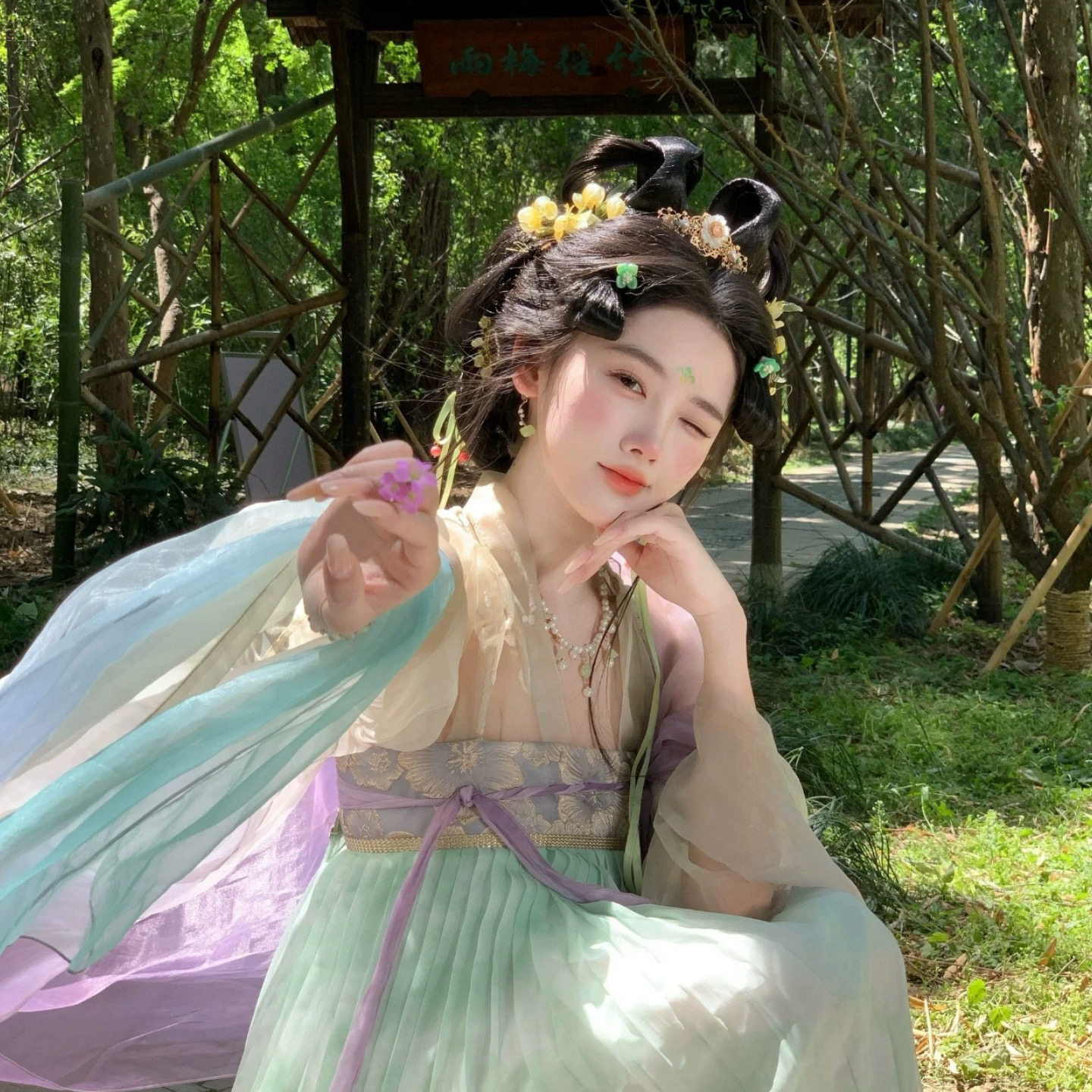 原创汉服女【浅夏】一片式齐胸襦裙披帛仙气轻薄飘逸日常春夏季,女装/女士精品,汉服套装,淘宝优惠券,粉丝福利购,淘宝优惠卷