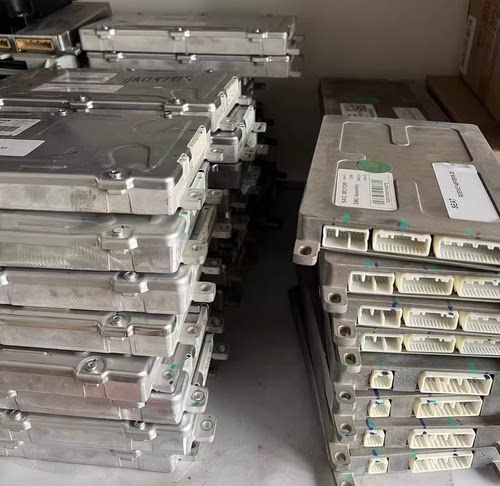 荣威ei5 ei6 erx5 e550 e950 bms电池管理模块 荣威全系列bm