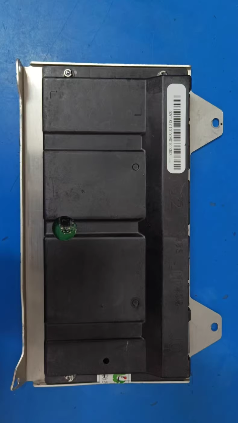 力神电池管理系统BMS，型号02CLKL0101XDBC100303，成色如图