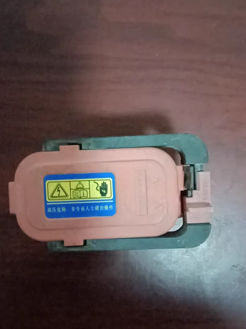 瑞可达维修开关RC-MSD3-350A/500V-H-A，拆机件，成色如图