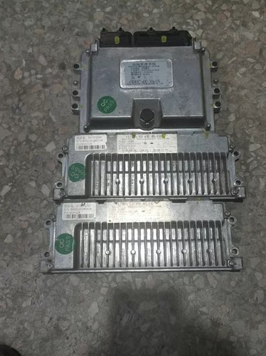 瑞驰EC35 中航130电池管理系统BMS。 新能源汽车拆车件