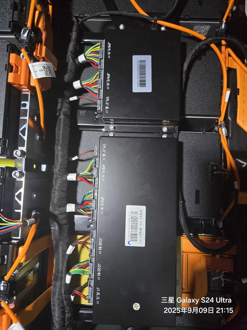 东风风行菱智M5EV动力电池主板，型号NDHX-BCU-56T20F0，