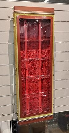 X标价9折Fender芬达Guitar Display Case防尘保护电吉他展示琴盒