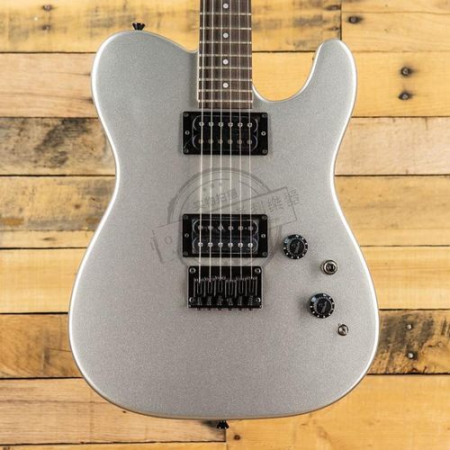 Fender芬达专业原装电吉他