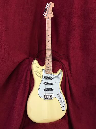 电吉他Fender芬达玩家系列