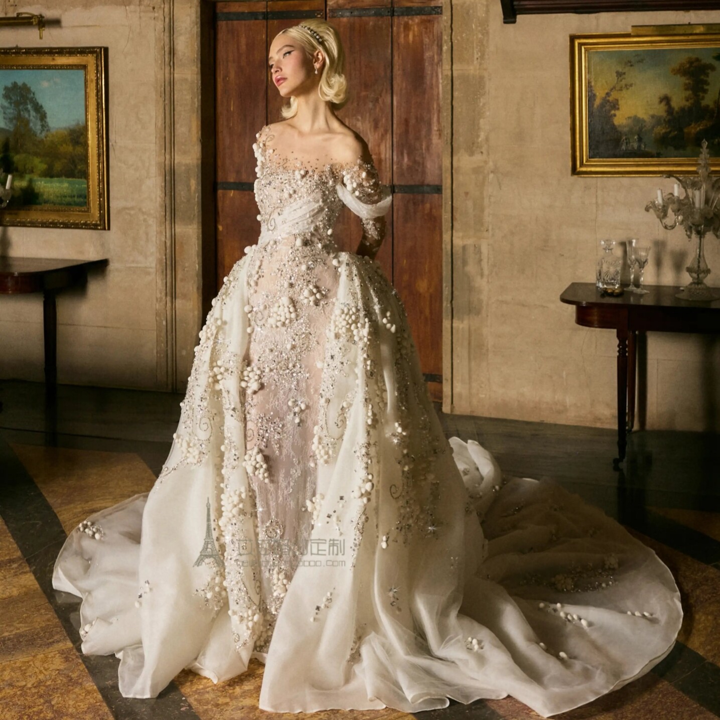 超重工水钻复古法式宫廷蓬蓬纱 新娘花朵大拖尾婚纱礼服鱼尾主纱