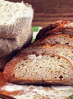 Farmhouse whole wheat flour500G黑全麦面粉纯黑小麦馒头面包杂.