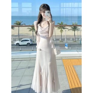 温柔风气质超仙荡领吊带连衣裙2026夏季新款优雅绝美收腰长裙女装